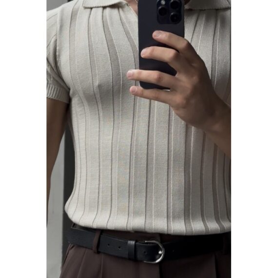 Likrali Yaka Fermuar Özel Desen Detayli Tshirt