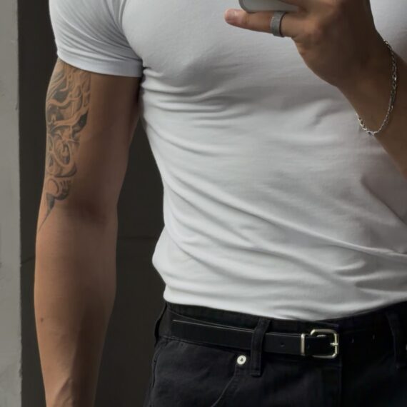 slim-fit/basic tişört.