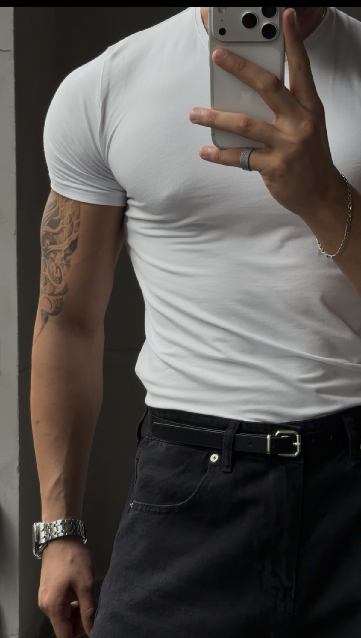 slim-fit/basic tişört.